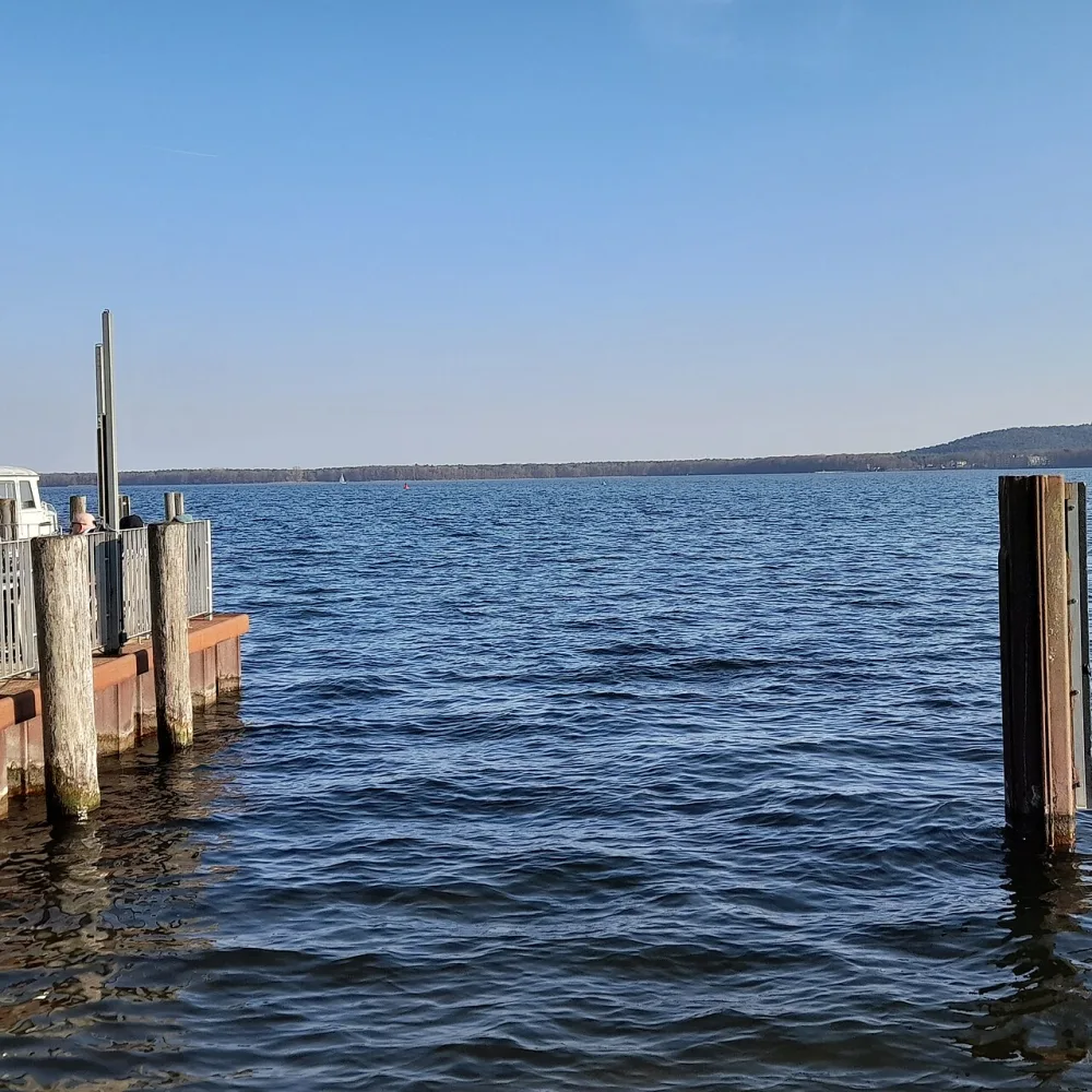 Das Ufer des Müggelsees in Friedrichshagen, Berlin