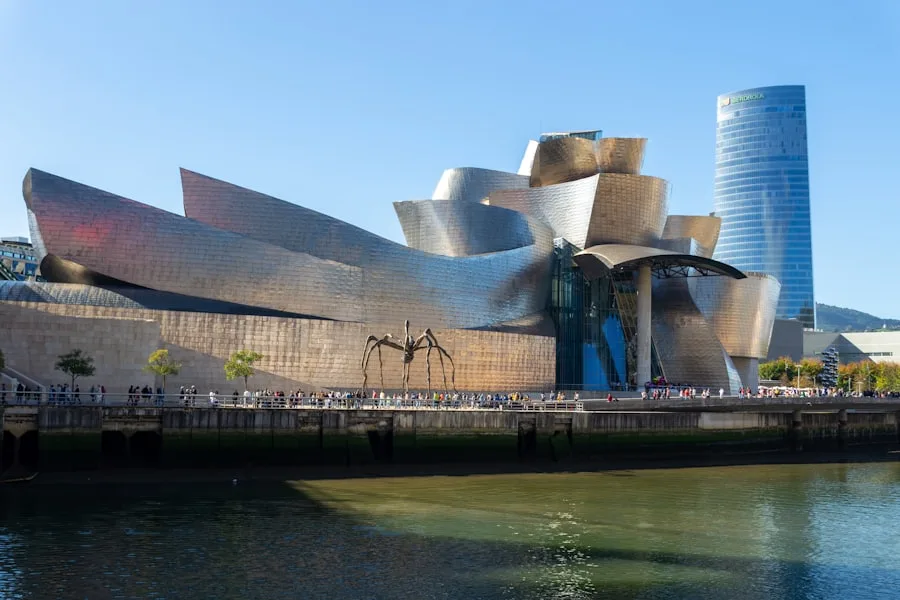 Quartier résidentiel de la rive droite à Zorrotza, Bilbao, près de la Nervión