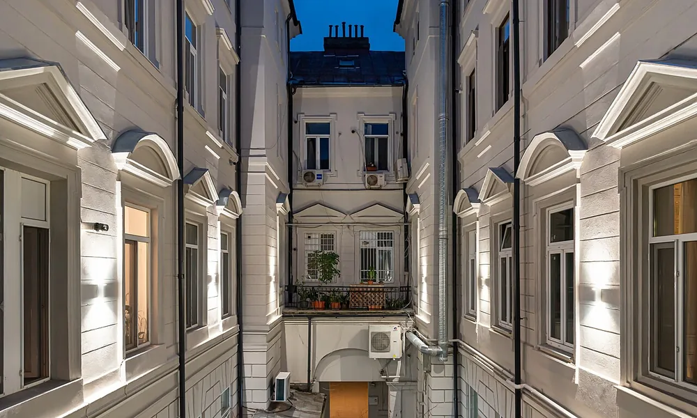Um prédio residencial no Sector 4 de Bucareste