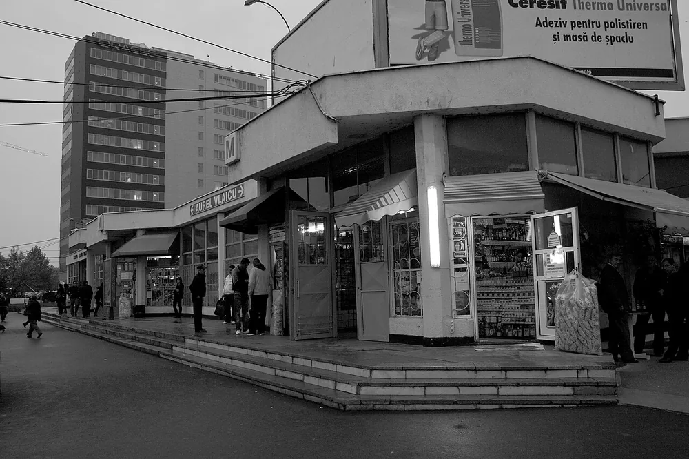 Aviației linnaosa Bukarestis oma kontorihoonetega