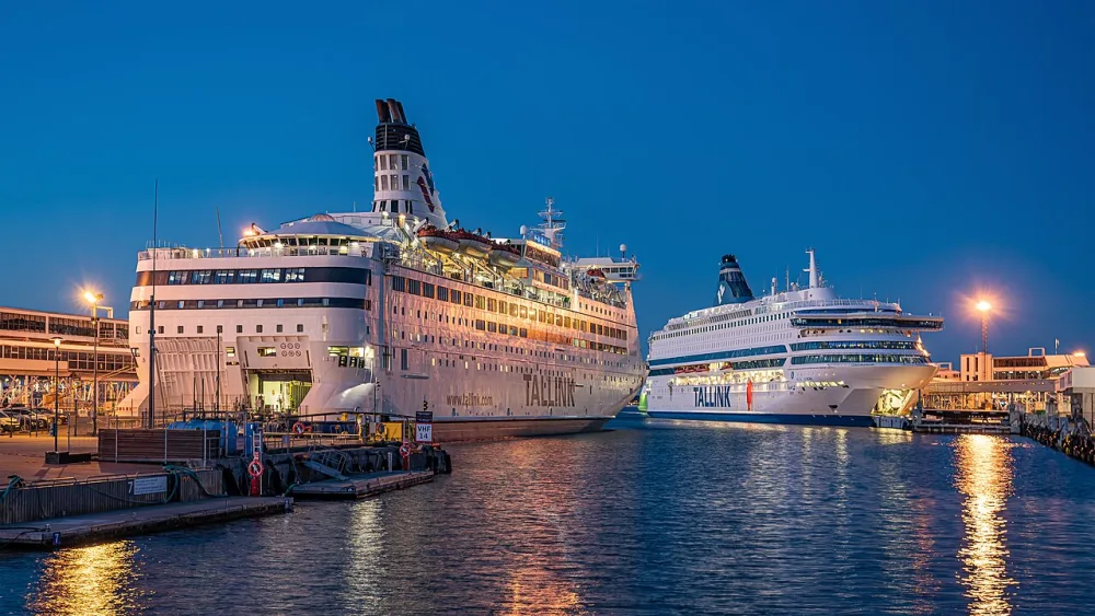 Tallinki laevad Vanasadamas, Tallinna reisisadamas