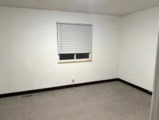 Habitación sin amueblar disponible, Söe