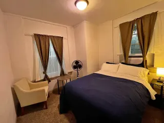 Chambre dans foyer chaleureux, West Pilton Grove
