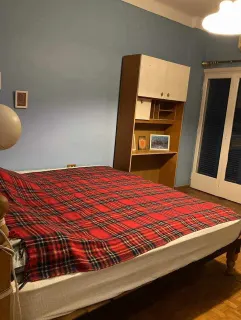 Chambre avec balcon, Rua dos Lusíadas
