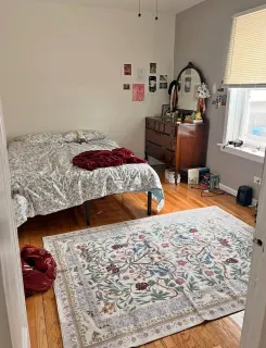 Quarto em apartamento partilhado, Sectorul 6