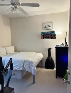 Room in shared house, Strada Sergent Florea Petrache