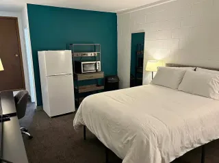 Bedroom in shared apartment