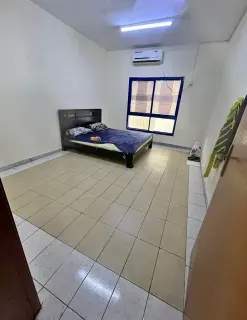 Camera in appartamento spazioso