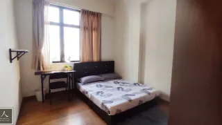 Habitación con rincón de estudio, Carrer del Mestre Antoni Nicolau