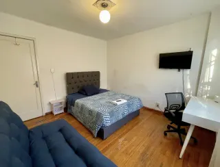 Comfortable double room in well-kept house