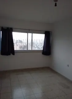 Habitación personalizable, muebles no incluidos