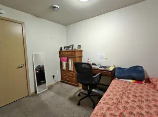Room in well-kept building