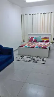 Cameră disponibilă în locuință cu chiriași, Via Alessandro Litta Modignani