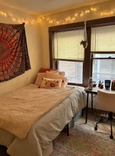 Chambre dans immeuble résidentiel, Shelmartin Terrace