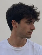 Luca Hernández