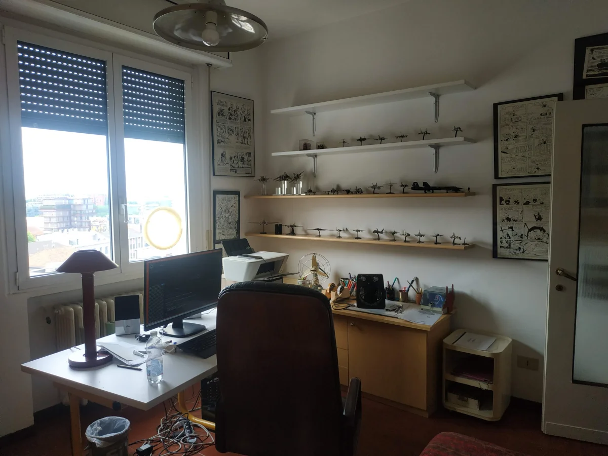 Habitación independiente con escritorio, sofá cama doble, el Raval, Barcelona