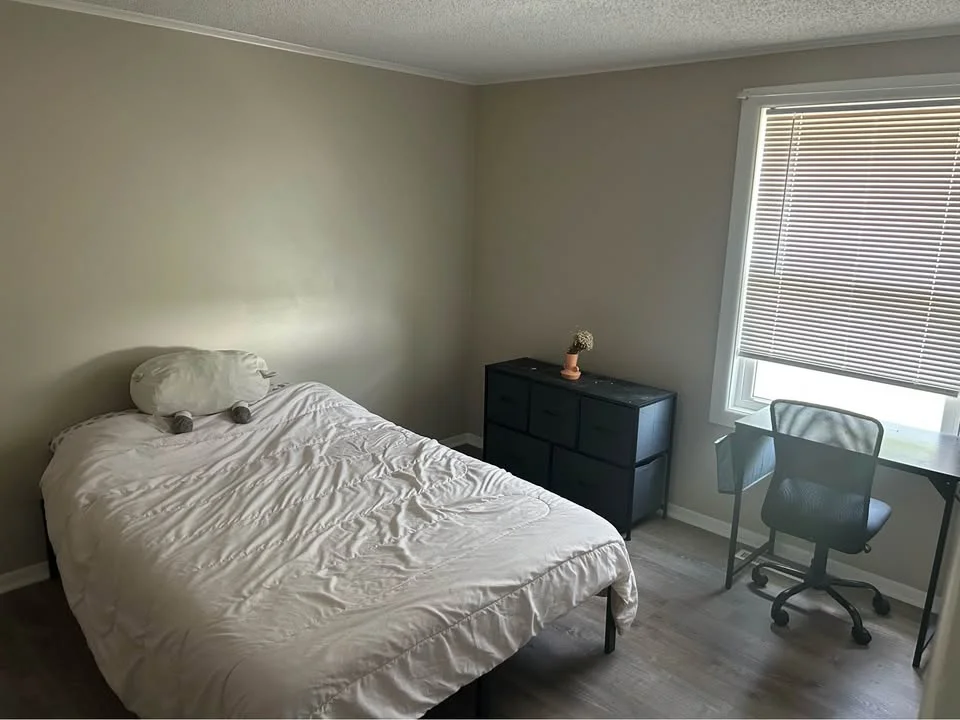 Foto 1 von 1: Zimmer zu vermieten