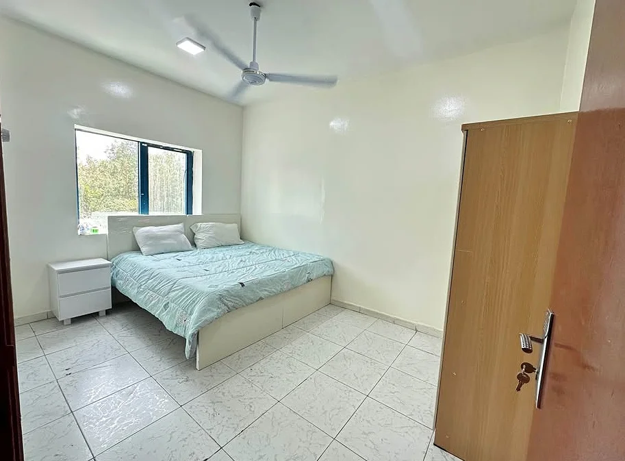 Foto 1 de 1: Habitación en piso reformado, Via Leon Battista Alberti