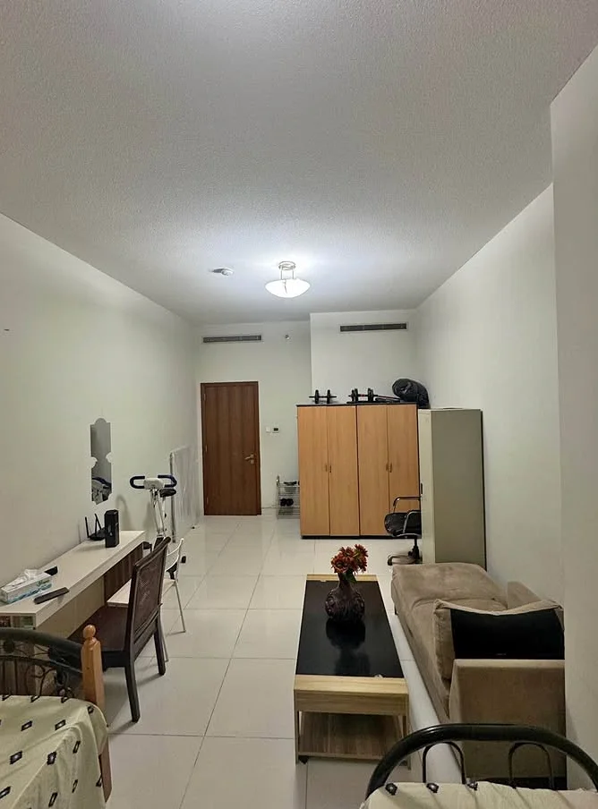 Foto 1 de 1: Habitación en piso reformado, Stadera